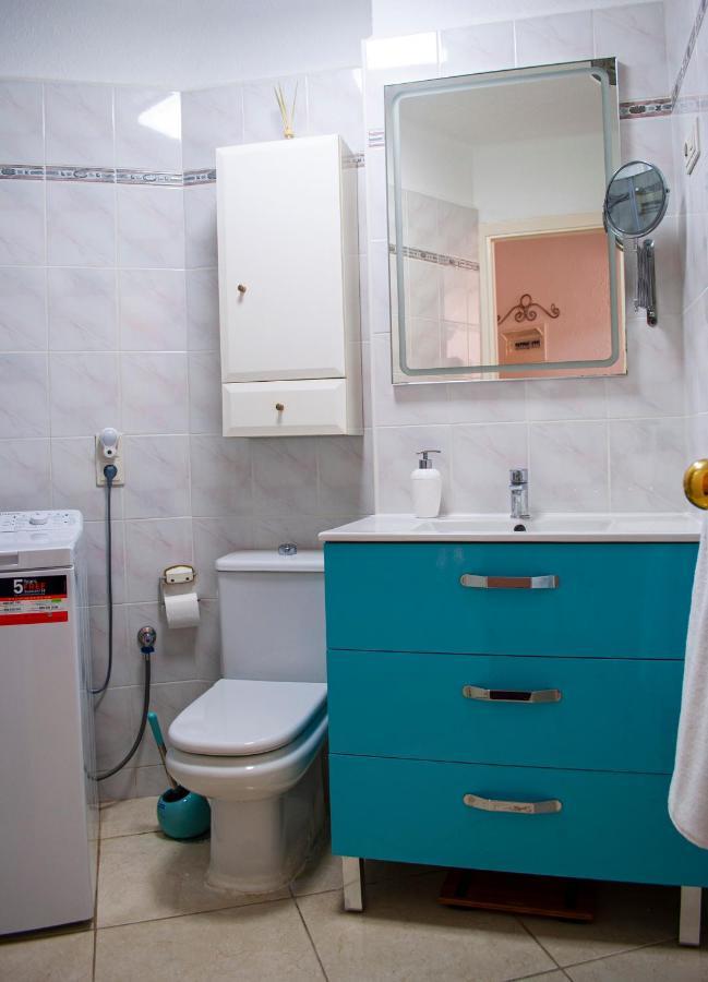 Apartamento Frente Al Mar Torrox Eksteriør billede