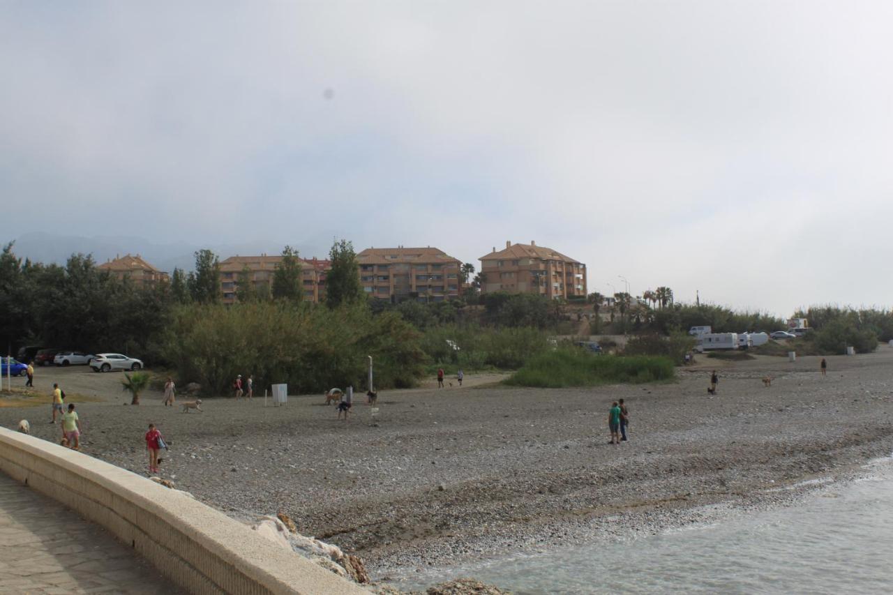 Apartamento Frente Al Mar Torrox Eksteriør billede